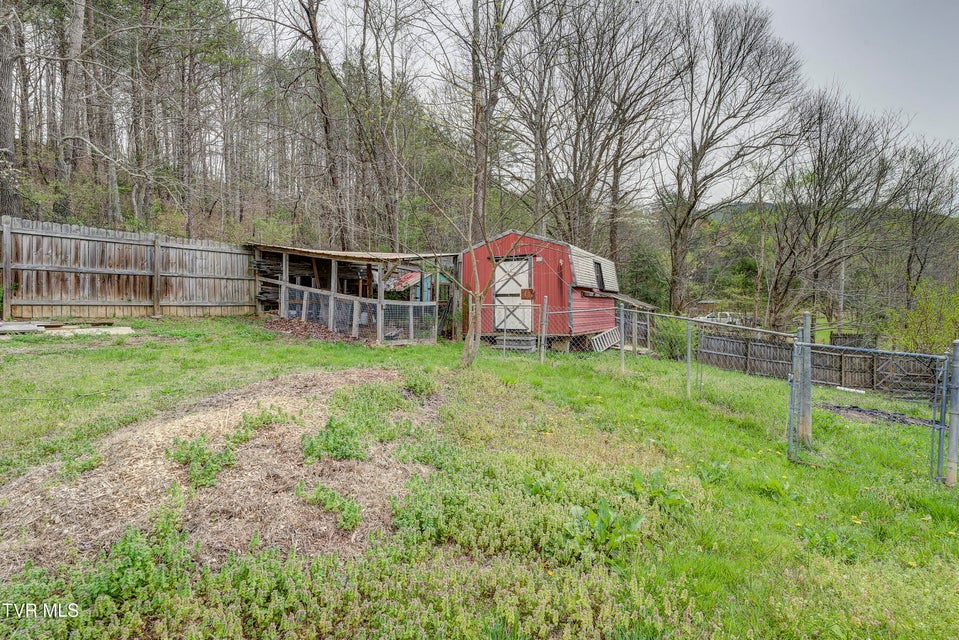 Photo #8: 6840 Greystone Road