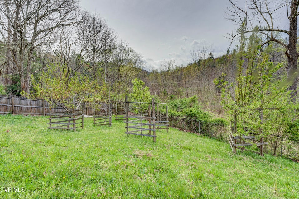 Photo #11: 6840 Greystone Road