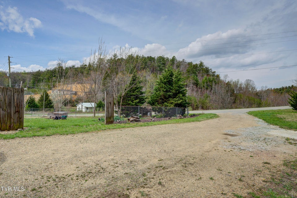 Photo #23: 6840 Greystone Road