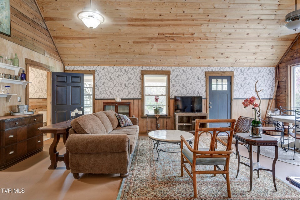 Photo #30: 6840 Greystone Road