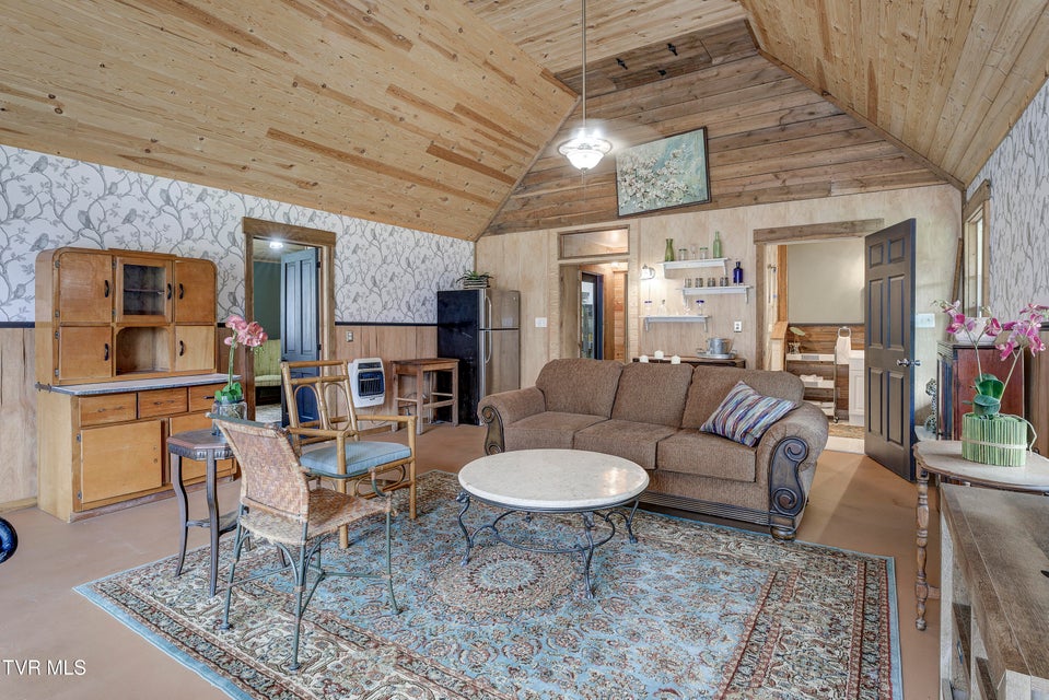 Photo #32: 6840 Greystone Road