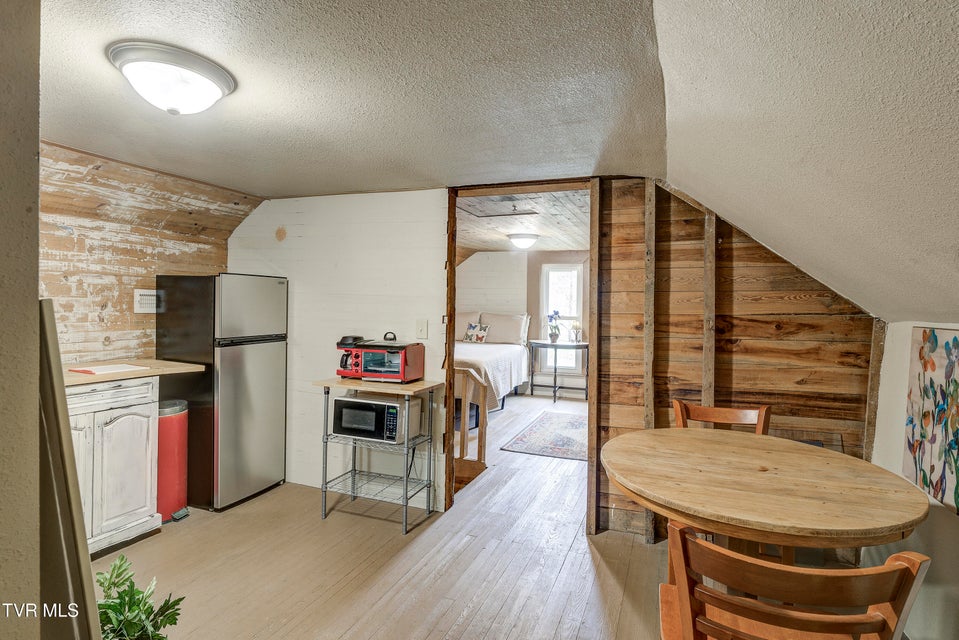 Photo #54: 6840 Greystone Road