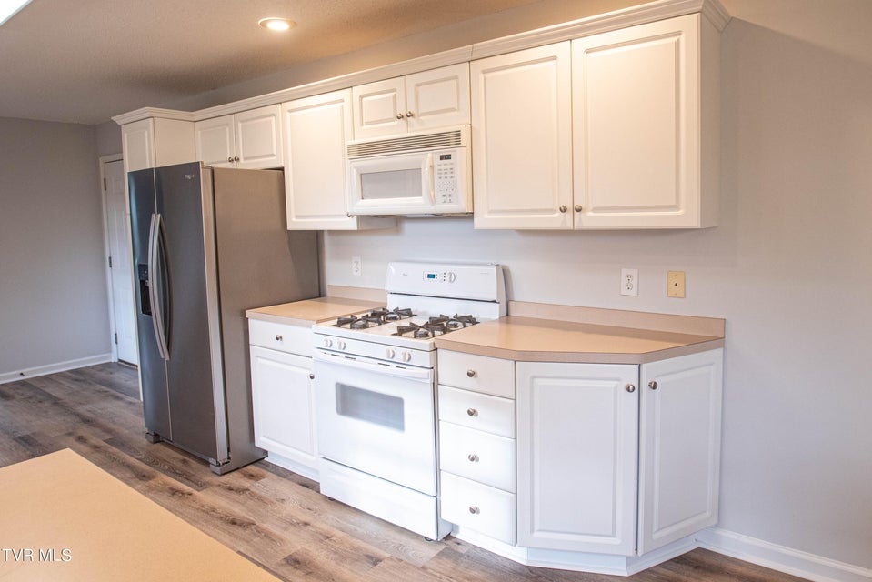 Photo #7: 3104 Vicksburg Road
