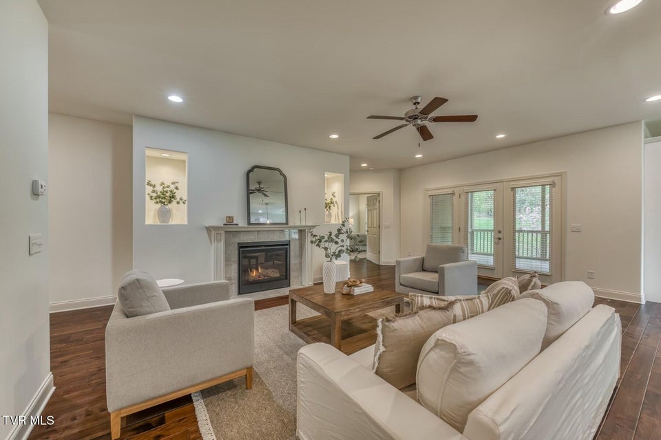 Photo #16: 94 Cypress Ridge Court