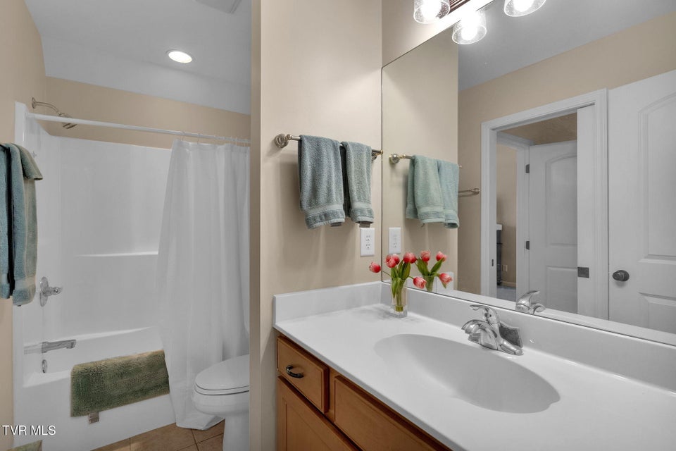 Photo #26: 1085 Carriage Hills Place