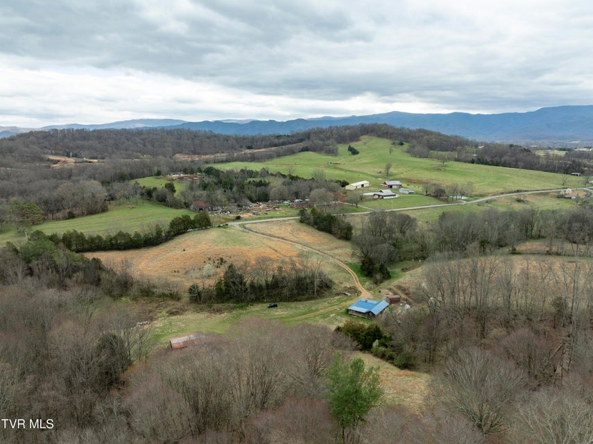 Photo #18: 733 Corby Bridge Road