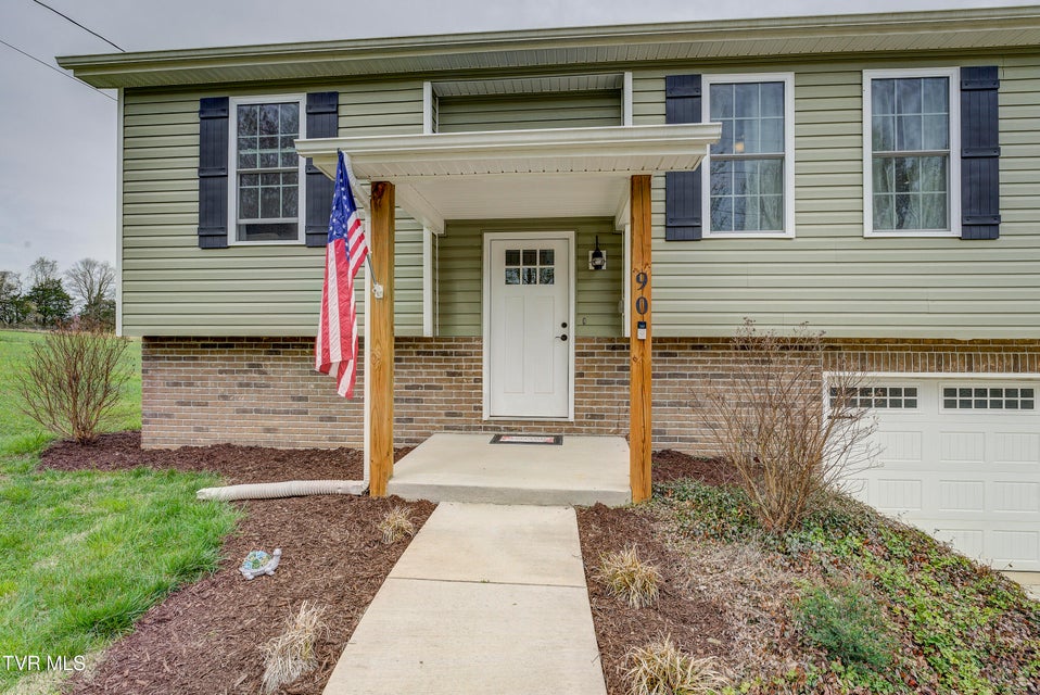 Photo #6: 90 Carr Lane North