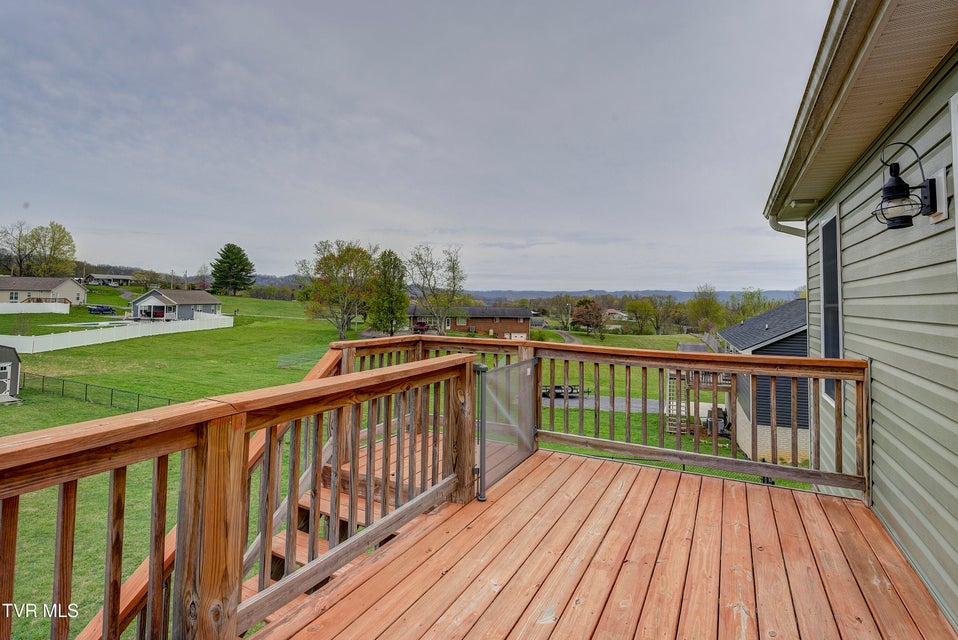 Photo #33: 90 Carr Lane North