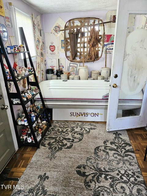 Photo #15: 435 Watterson Street