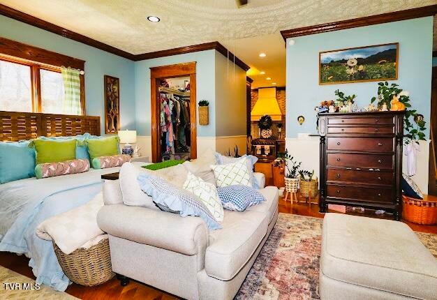 Photo #17: 900 Tanager Drive