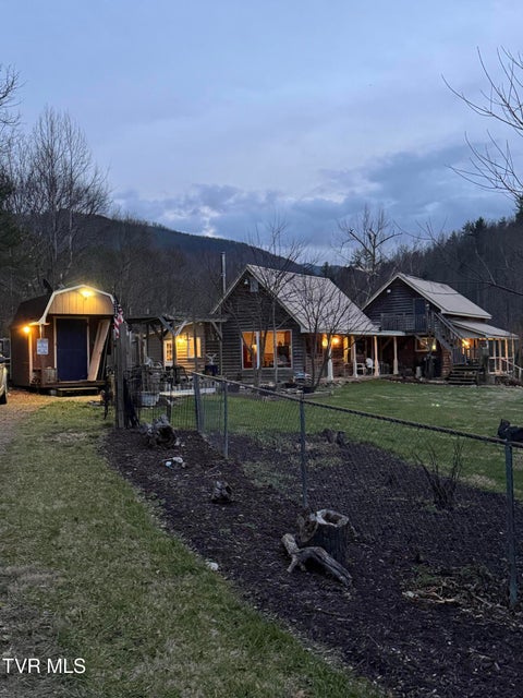 Photo #78: 6840 Greystone Road
