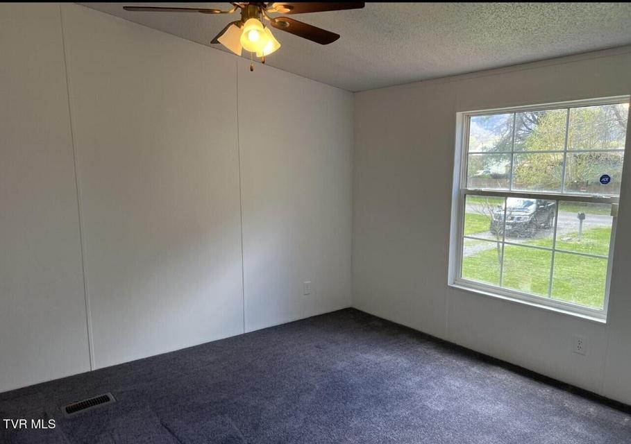 Photo #24: 518 E  River Street