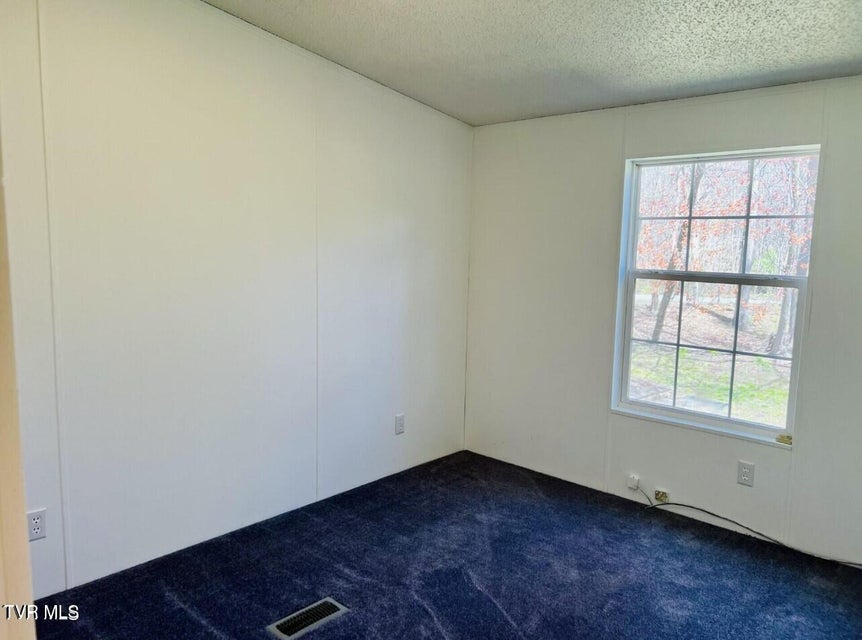 Photo #29: 518 E  River Street