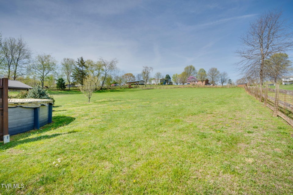 Photo #37: 273 Dunbar Road