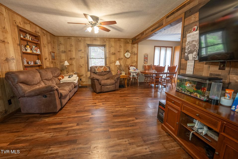 Photo #12: 8651 Tazewell Highway