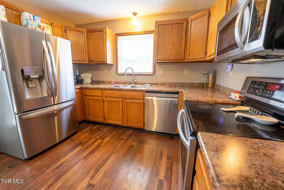 Photo #16: 8651 Tazewell Highway