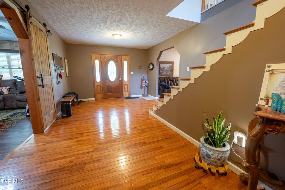 Photo #40: 8651 Tazewell Highway