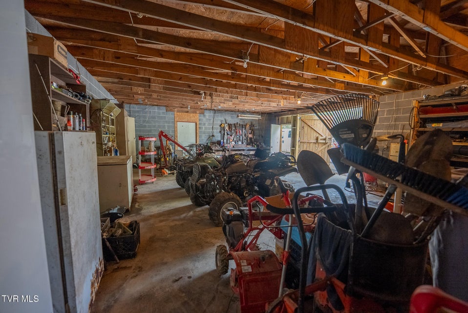Photo #70: 8651 Tazewell Highway