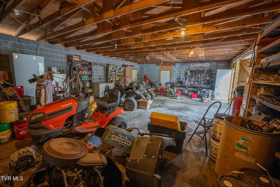 Photo #85: 8651 Tazewell Highway