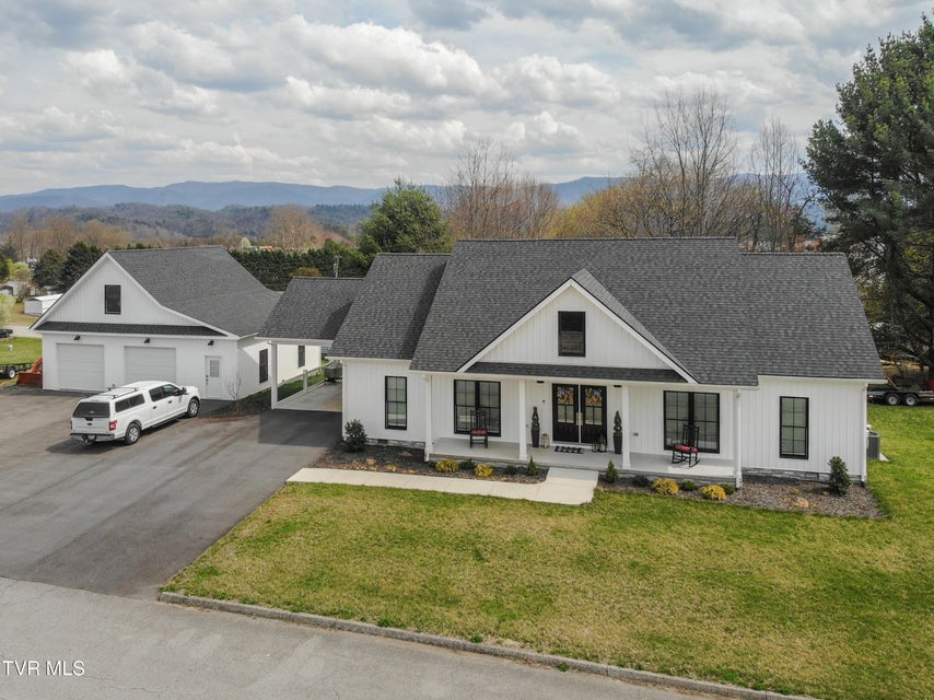Photo #40: 210 Lakeview Estates Drive