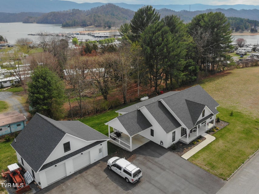 Photo #34: 210 Lakeview Estates Drive