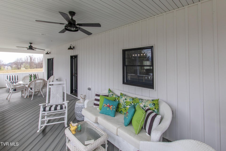 Photo #31: 210 Lakeview Estates Drive