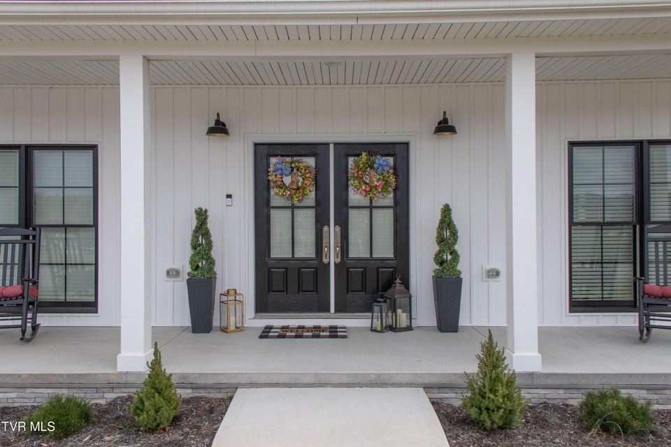 Photo #4: 210 Lakeview Estates Drive