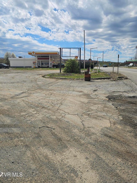 Photo #7: 176 Jonesboro Road