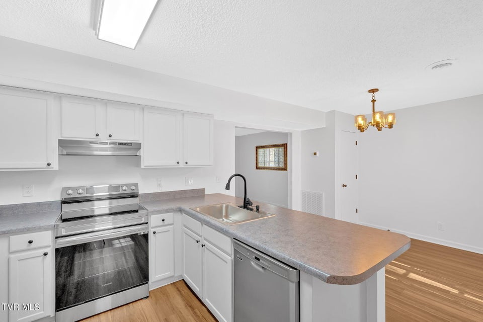 Photo #7: 1709 Herrin Drive