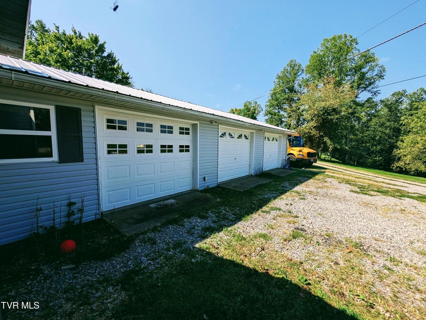 Photo #15: 2509 Dc Caney Ridge Road
