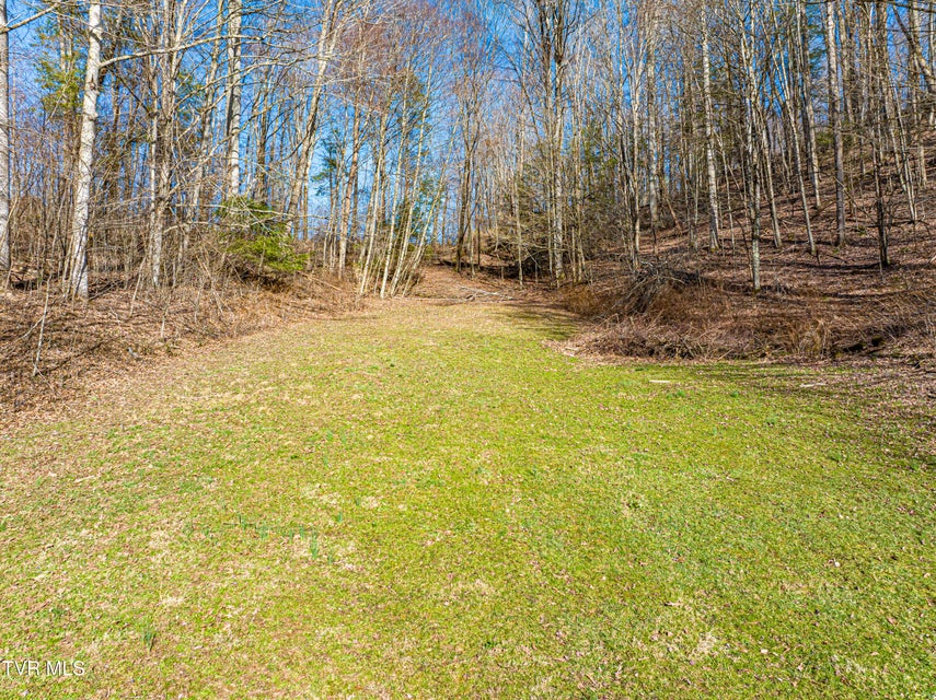 Photo #55: 20903 Azen Road