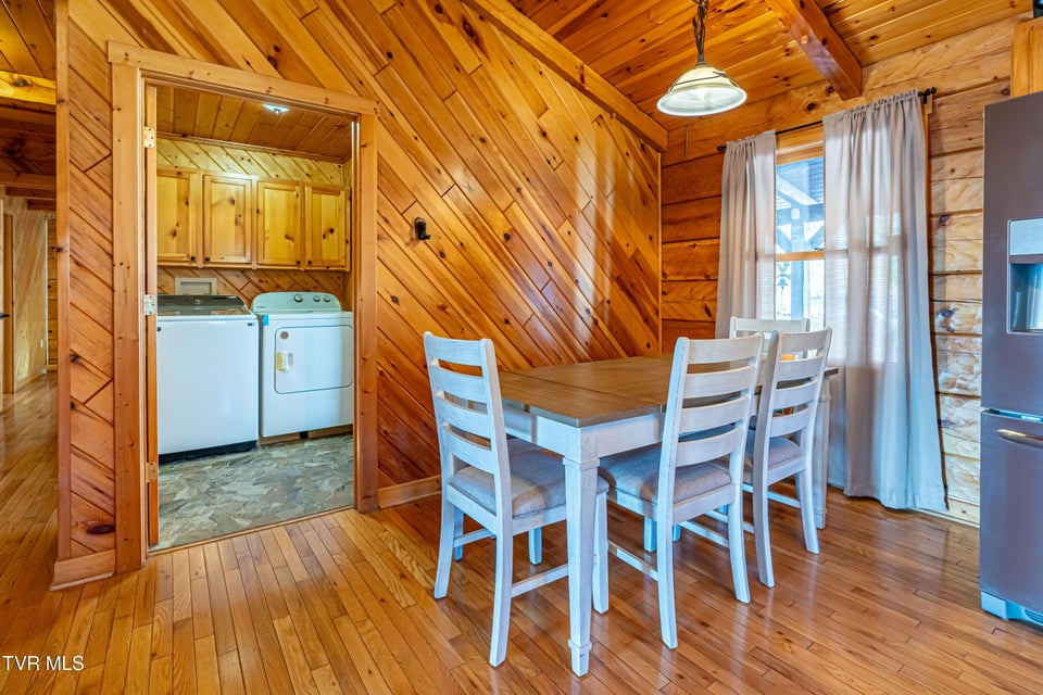 Photo #11: 20903 Azen Road