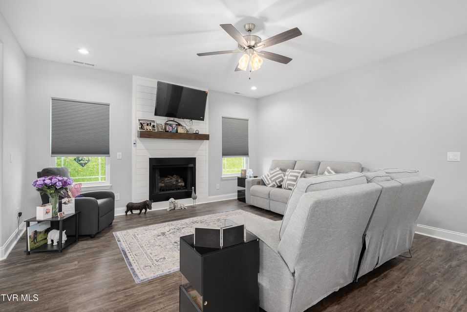 Photo #2: 1177 Lemongrass Drive