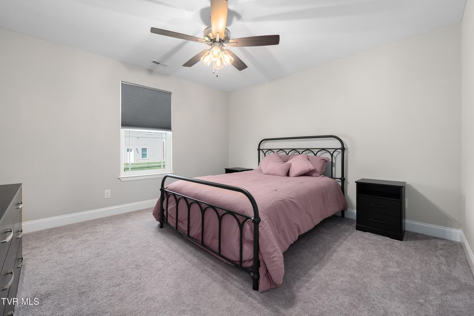 Photo #42: 1177 Lemongrass Drive