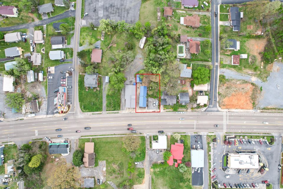 Photo #5: 1416 Lynn Garden Drive