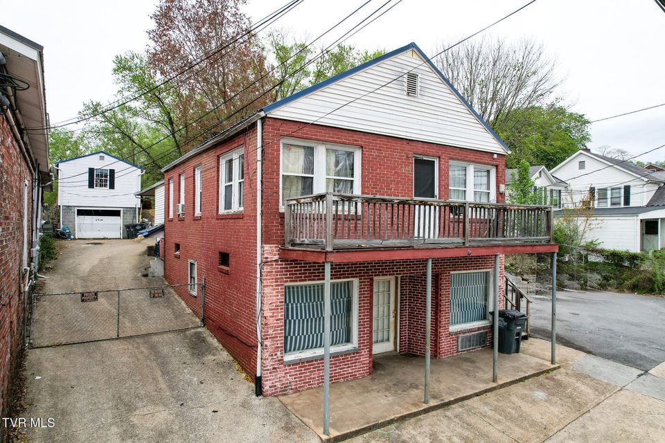 Photo #7: 1416 Lynn Garden Drive