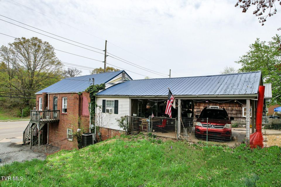 Photo #9: 1416 Lynn Garden Drive