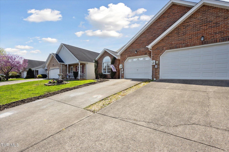 Photo #29: 4206 Nickleby Court