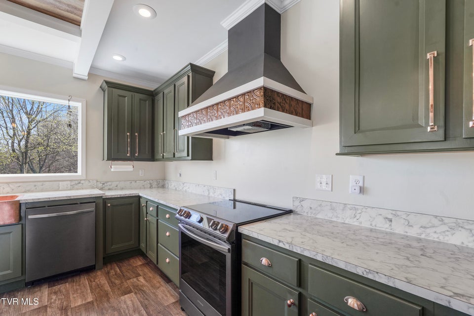 Photo #10: 1390 Milburnton Road