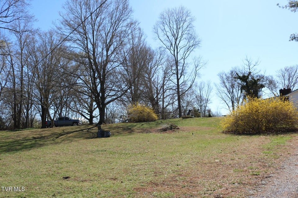 Photo #18: 875 Pates Hill Road
