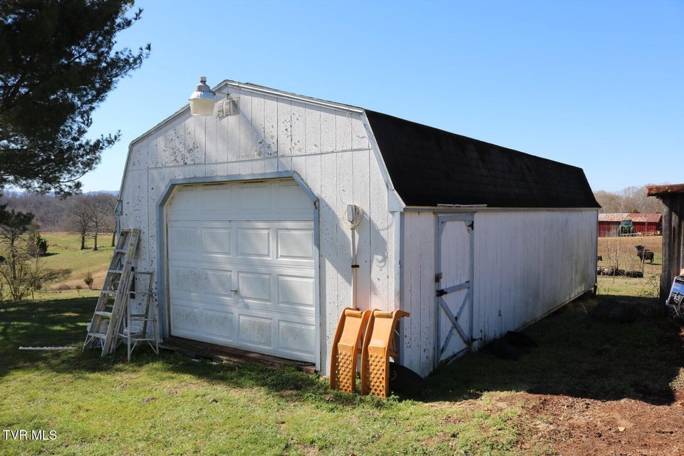 Photo #20: 875 Pates Hill Road