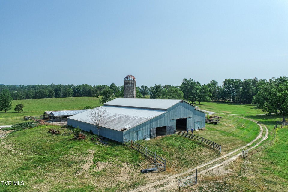 Photo #54: 4135 Ottway Road