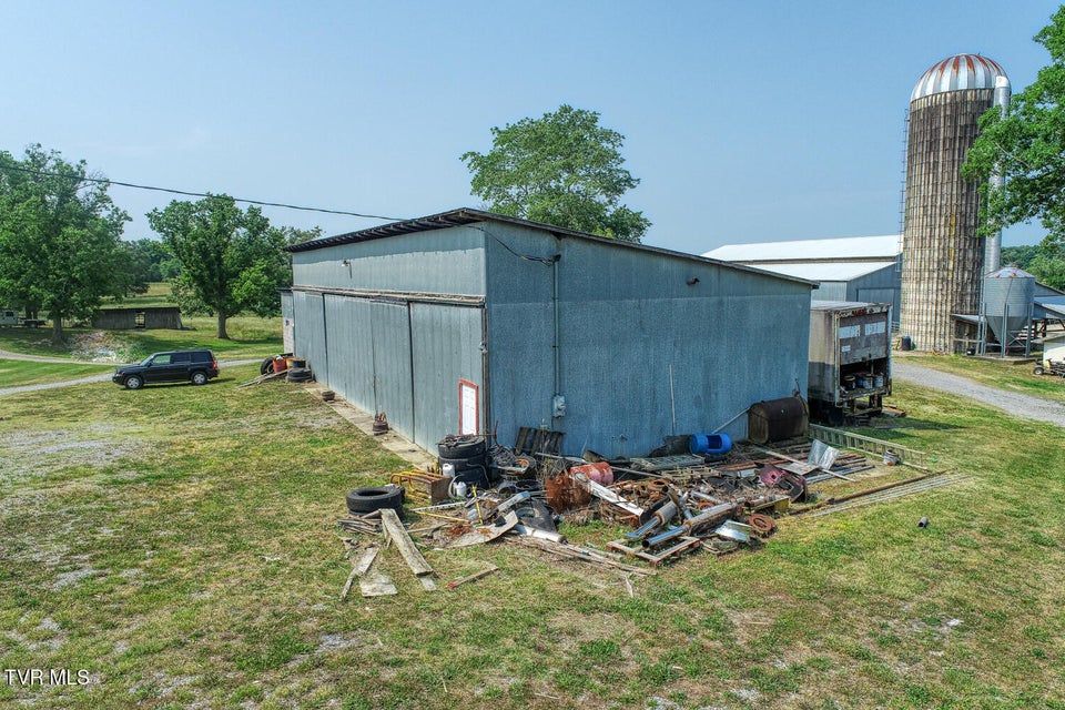 Photo #52: 4135 Ottway Road
