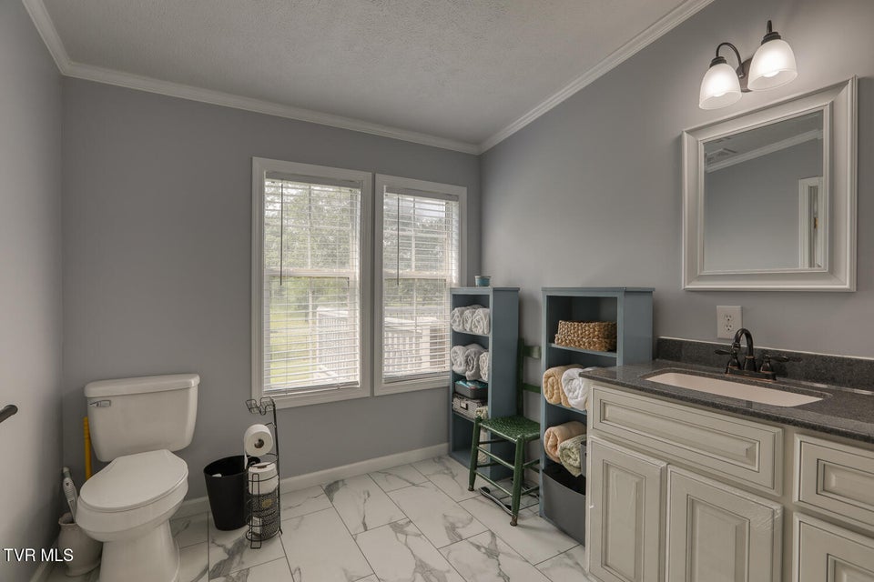 Photo #31: 4135 Ottway Road
