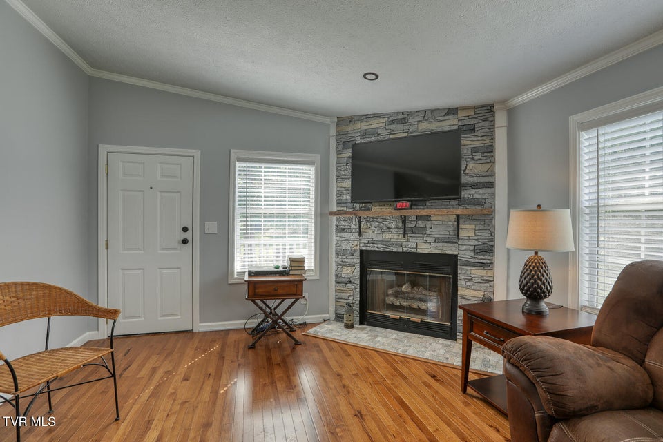 Photo #24: 4135 Ottway Road