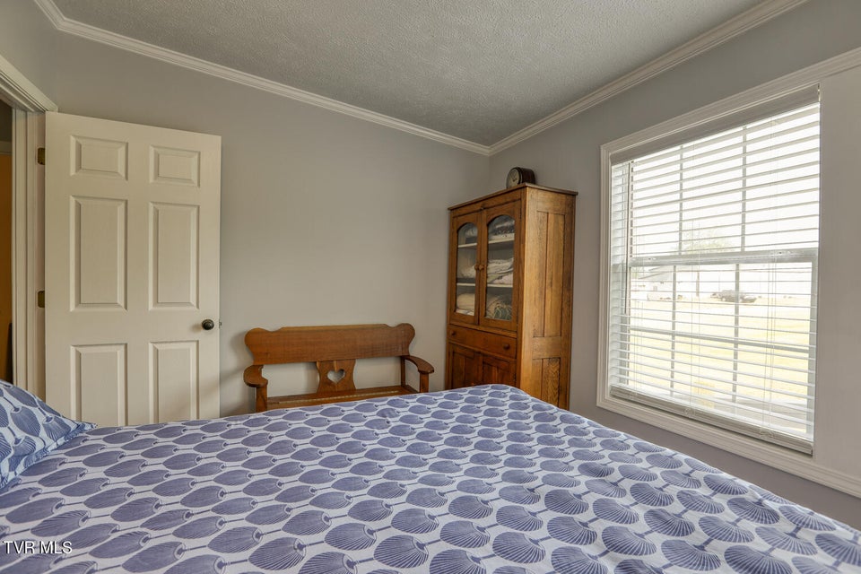Photo #9: 4135 Ottway Road