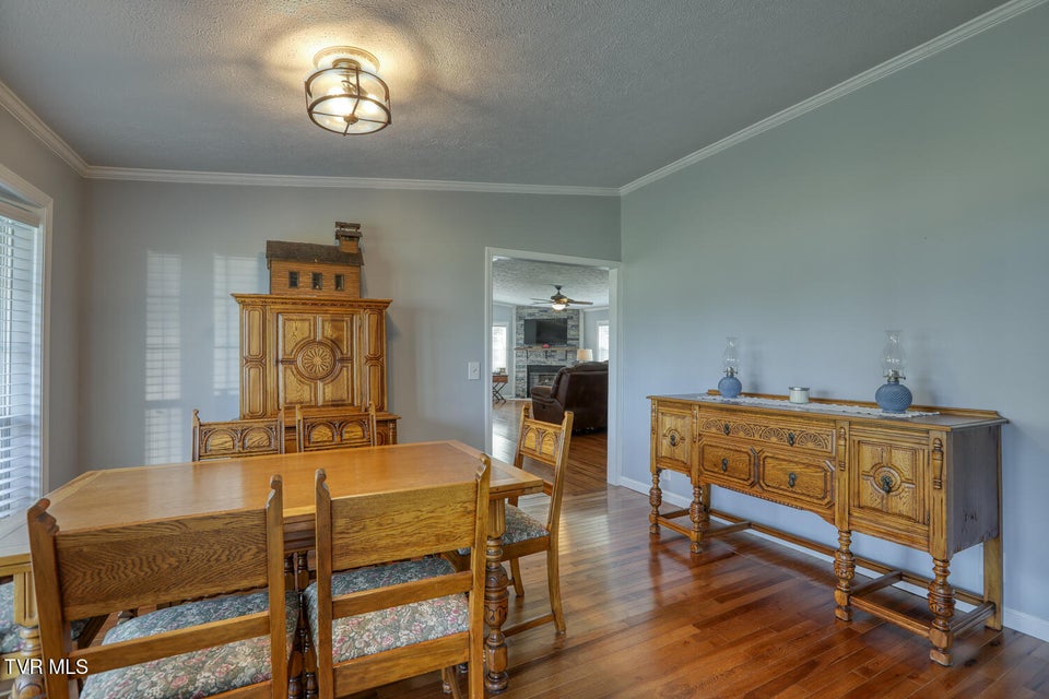 Photo #4: 4135 Ottway Road