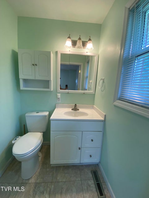 Photo #19: 158 Taylortown Road