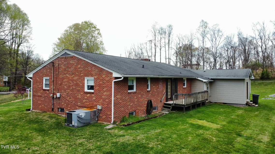 Photo #32: 158 Taylortown Road