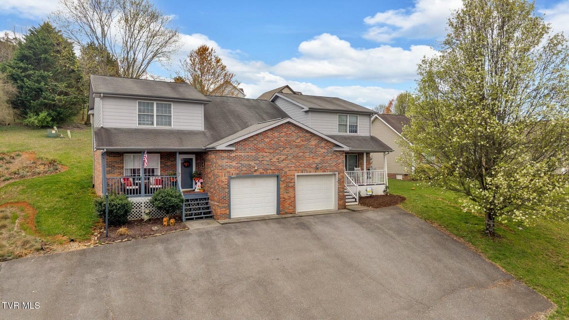 Photo #3: 20802 Meadowbrook Drive